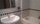Servicio de limpieza en baños compartidos de residencia de estudiantes en Santiago
